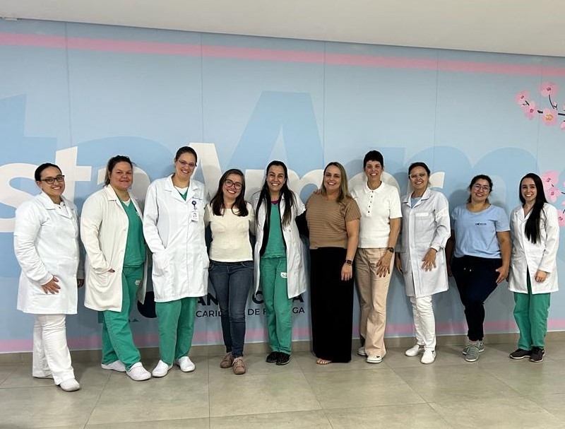 Equipe da Santa Casa de Caridade participa de capacitação