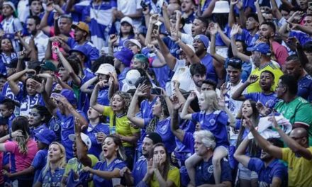 Torcida do Cruzeiro compra mais de 37 mil ingressos para jogo com o Flu