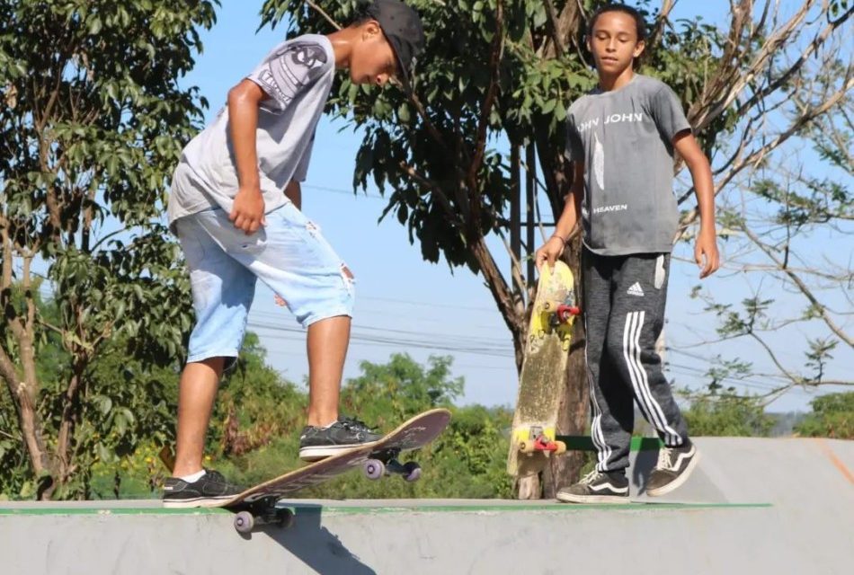 Governo de Minas lança programa de fomento ao skate, basquete e outros esportes urbanos