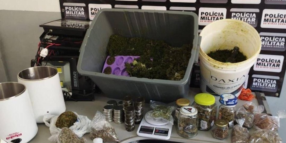 Homem é preso em Juiz de Fora suspeito de cultivar maconha e usá-la para fabricar sabonetes