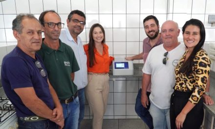 Unifor-MG realiza solenidade de inauguração do Laboratório de Qualidade do Leite