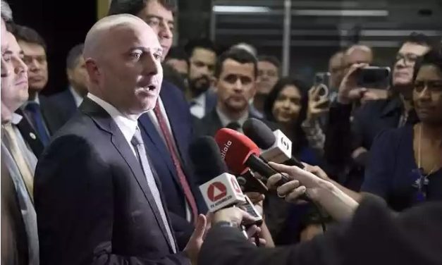 Impasse na ALMG pode obrigar Zema a pagar R$ 16 bilhões na semana que vem