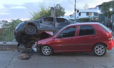 Acidente deixa três homens feridos em Belo Horizonte