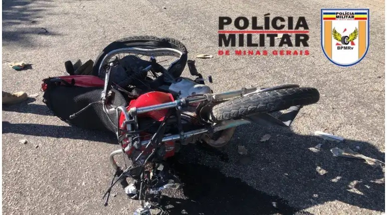 Motociclista morre após bater de frente com ônibus na BR-352, em Pará de Minas