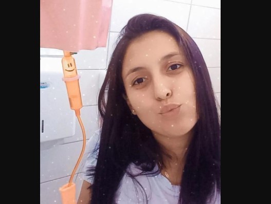 Amigos criam campanha para ajudar jovem de Córrego Fundo diagnosticada com câncer