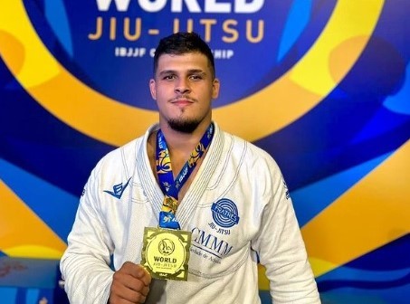 Formiguense é campeão mundial de jiu-jitsu