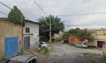 Homem é assassinado a tiros e irmão finge de morto para escapar