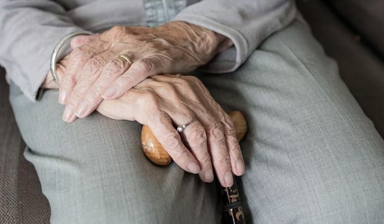 Demência em idosos hospitalizados não é percebida em até 50% dos casos