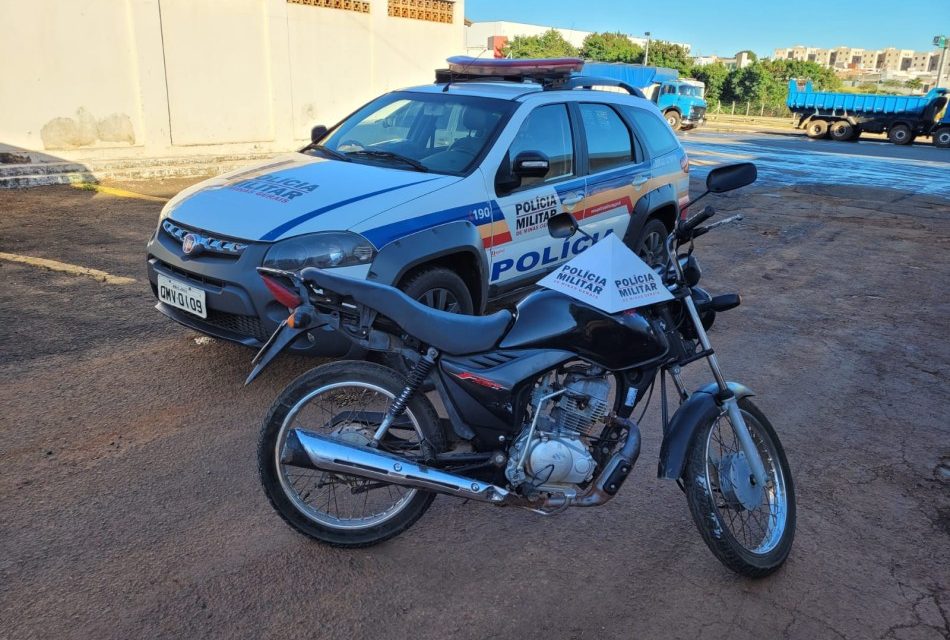 PM recupera motocicleta furtada em Piumhi e prende suspeito de 20 anos