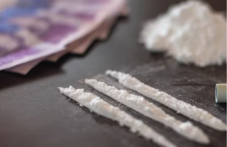 Rapaz morre ao engolir cocaína