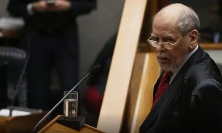 Morre ex-ministro do STF, Sepúlveda Pertence, aos 85 anos