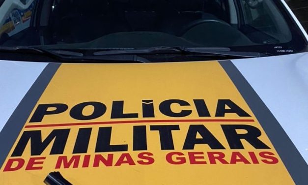 Polícia prende homem por porte ilegal de arma de fogo na MG-050, em Divinópolis