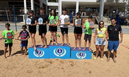 Beach Tennis Kids, torneio abre espaço para novos atletas no Country Clube