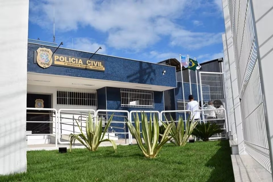 Lutadora mineira de jiu-jitsu de 16 anos reage e imobiliza assediador em ônibus