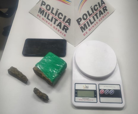 Indivíduo é preso com drogas em Capitólio; entorpecentes seriam vendidos em Piumhi