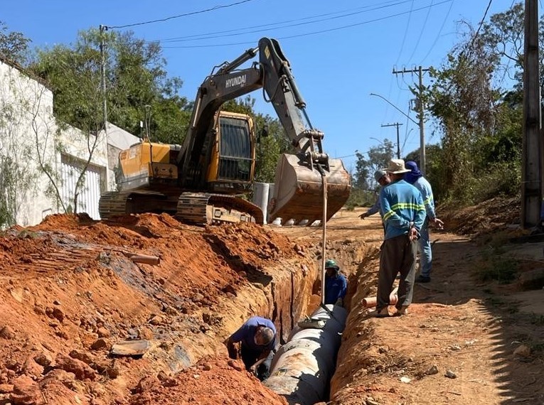 Secretaria de Obras divulga vários trabalhos que estão sendo realizados em Formiga