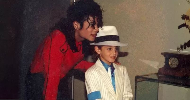 Michael Jackson: Tribunal dos EUA permite reabertura de processos de abuso sexual