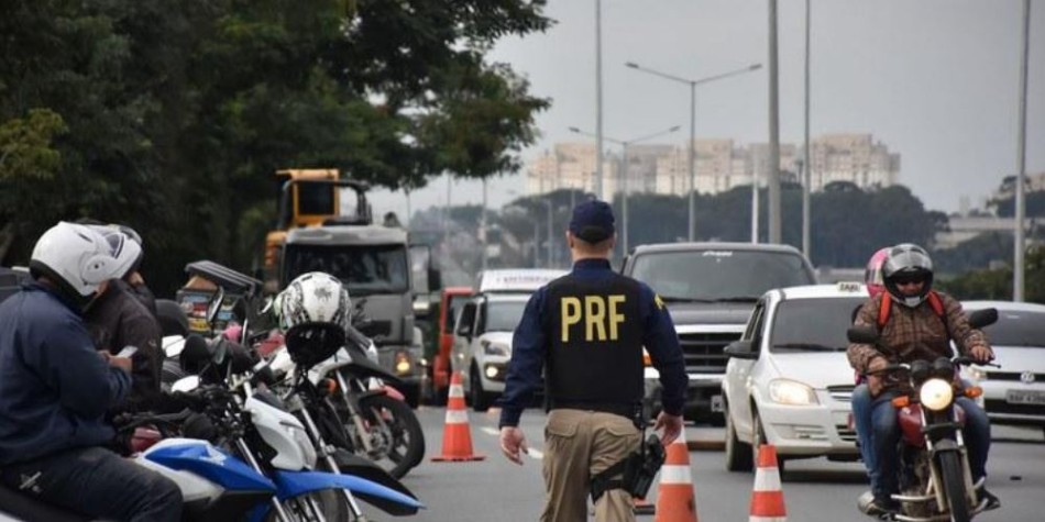 PRF intensifica fiscalização em pontos com alto índice de acidentes