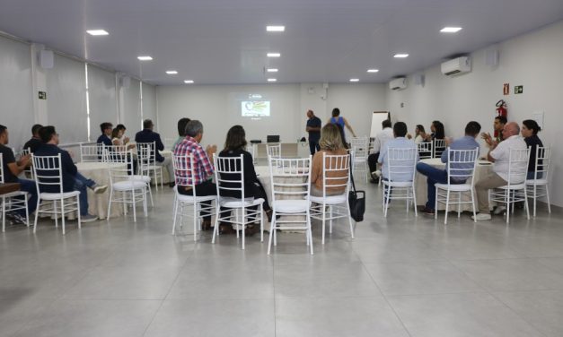 Formiga apresenta proposta de implementação de consórcio intermunicipal
