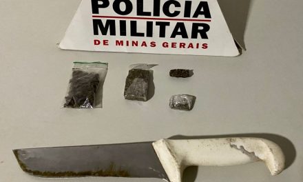 Dois jovens são presos e menor apreendido com drogas no Recanto da Praia, em Formiga