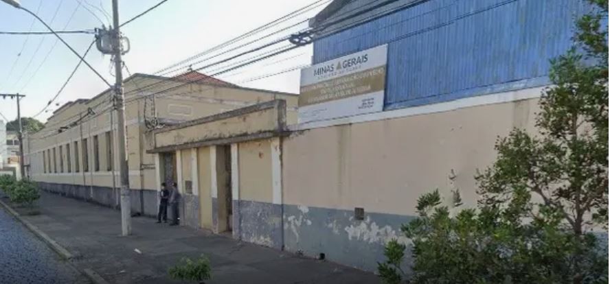 Professora investigada por falas racistas durante aula é afastada em Minas Gerais