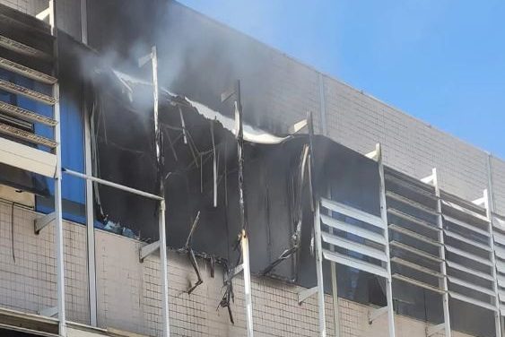 Estudantes relatam momentos de desespero em incêndio que atingiu sala de faculdade no DF