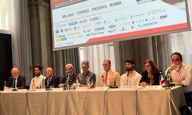 Governador apresenta potenciais de Minas Gerais a empresários e autoridades em Milão