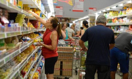 Quase 99% dos ultraprocessados têm ingredientes nocivos