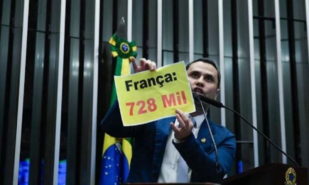 Projeto de Lei busca reduzir gastos em viagens presidenciais
