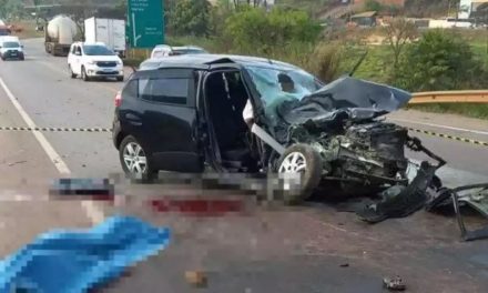 Batida entre carro e caminhão deixa uma pessoa morta na BR-356