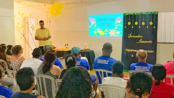 Setembro Amarelo: palestra com médico psiquiatra é realizada no Cras 1