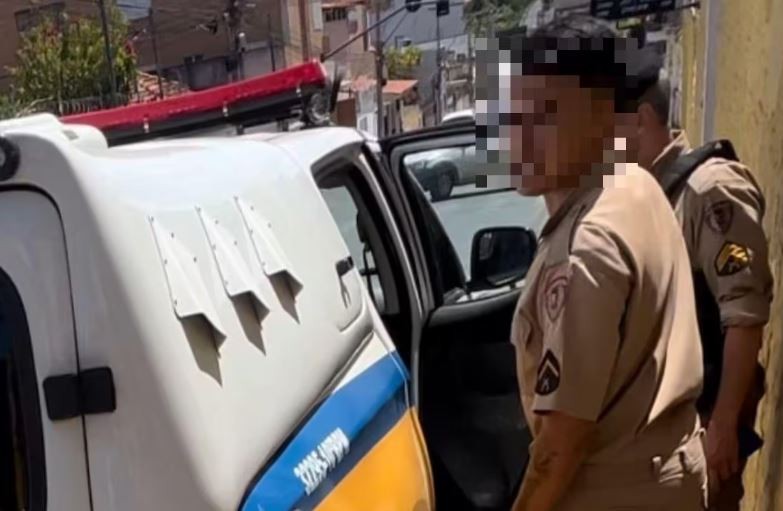 Influencer é preso ao usar uniforme semelhante ao da PM para gravar vídeos em MG
