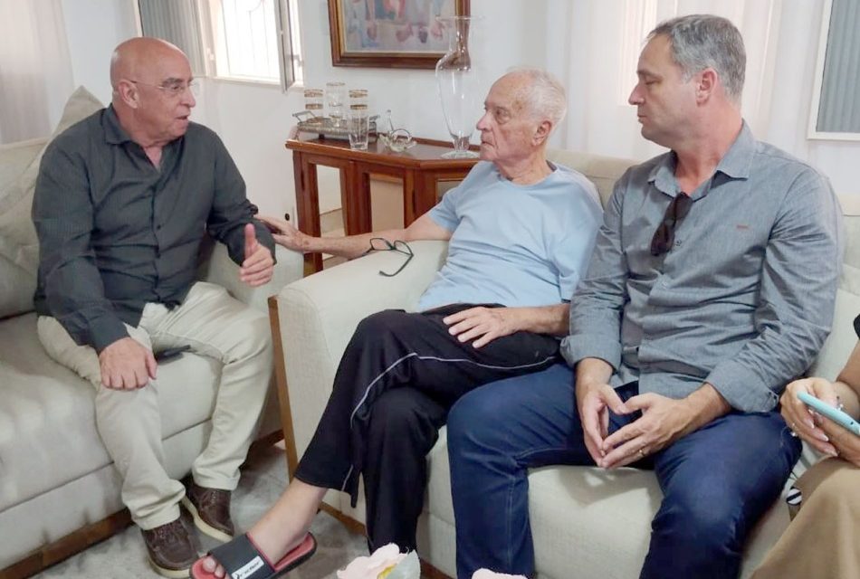 Presidente estadual do PDT visita Formiga