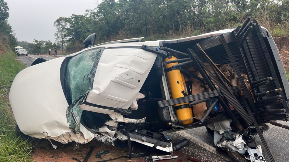 Acidente registrado na MG-050 deixa uma vítima em estado grave