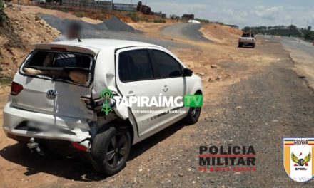 Idosa fica ferida após acidente entre carro e caminhonete na MG-050, em Piumhi