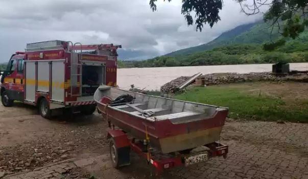 Número de crianças mortas por afogamento em um ano dobra em Minas Gerais