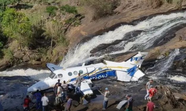 Polícia Civil culpa pilotos por queda de avião de Marília Mendonça