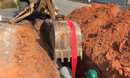 Iniciadas obras de drenagem pluvial na rua Hernany Bottrel, bairro Planalto