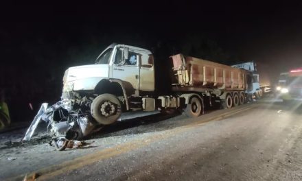 Acidentes na BR-040 deixam quatro mortos em menos de 7 horas em Minas