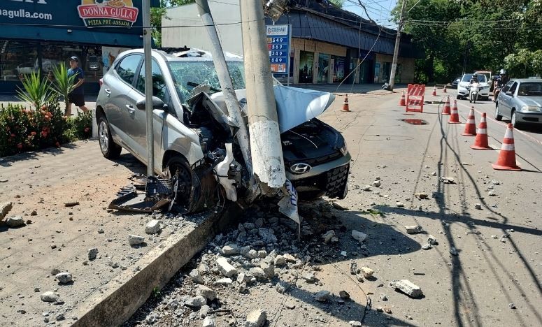 Acidente é registrado na Avenida JK, em Divinópolis