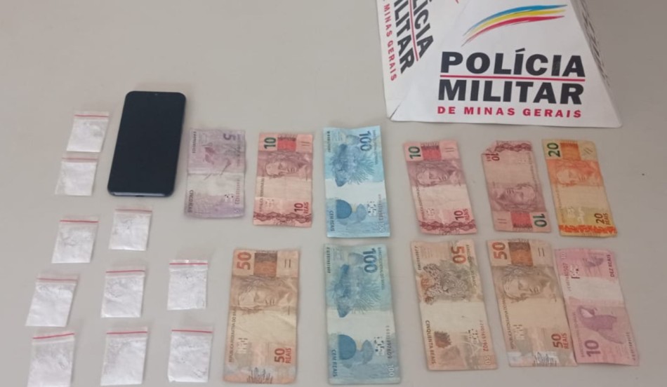 Após abordagem da PM, jovem é preso com drogas no Ouro Verde