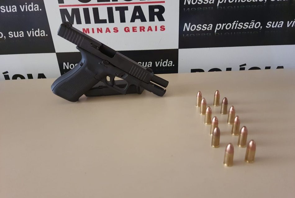 Arma de fogo é apreendida e homem é preso em Lagoa da Prata