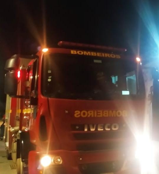 Incêndio é registrado em residência no bairro Alvorada, em Formiga