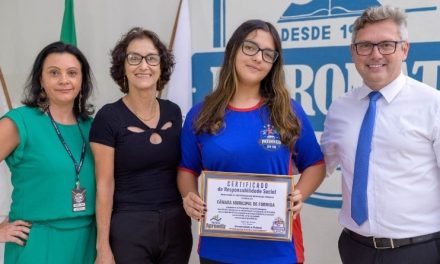 Câmara recebe certificado de Responsabilidade Social, como parceira do Programa Jovem Aprendiz