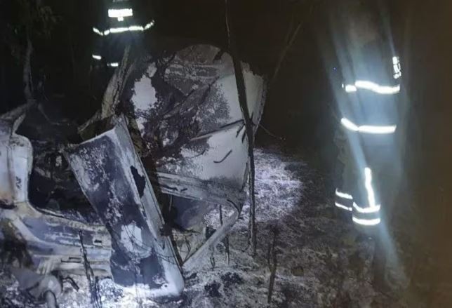 Jovem de 19 anos morre após carro capotar em rodovia de Minas