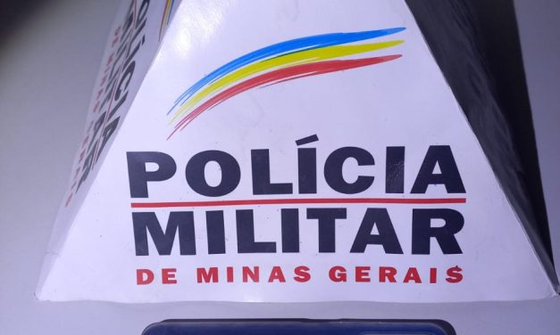 Suspeito é preso após furtar celular de atendente de loja de conveniência, em Formiga
