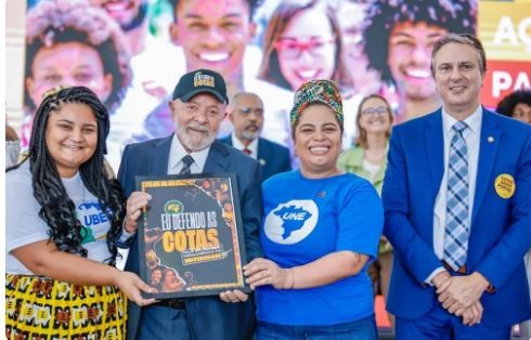 Lula sanciona mudança na Lei das Cotas