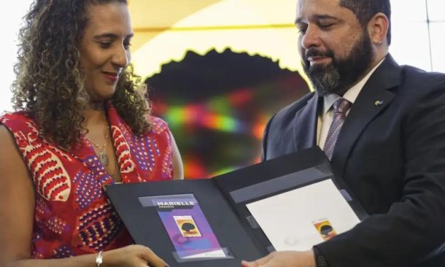 Correios lançam selo postal em homenagem a Marielle Franco