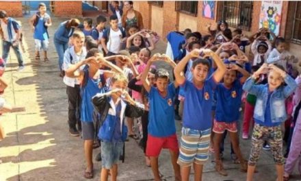 Ano letivo da rede pública estadual de ensino mineira termina nesta quarta-feira (20/12)