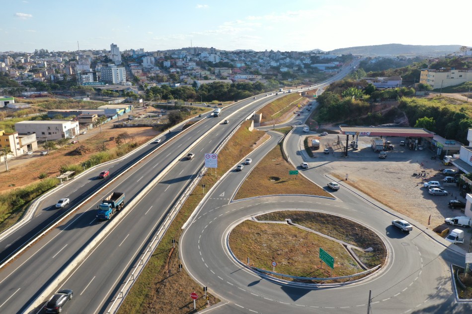 Final de ano: AB Nascentes das Gerais estima 325 mil veículos no Sistema MG-050